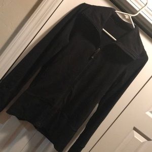 Lululemon black zip-up jacket